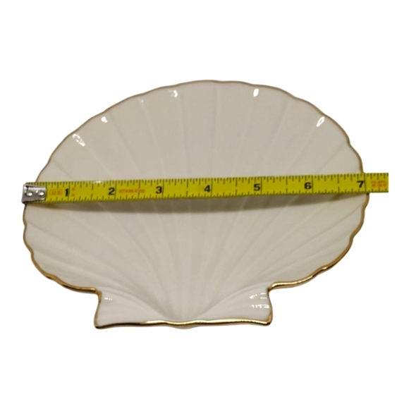 Lenox Vintage Clam Shell-Shaped Trinket Soap Dish with Gold Trim - Picture 6 of 7